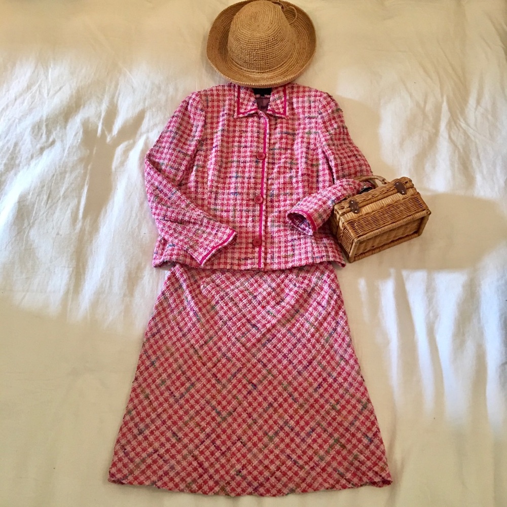 Preppy Boden boucle suit! 🌷So Very…..